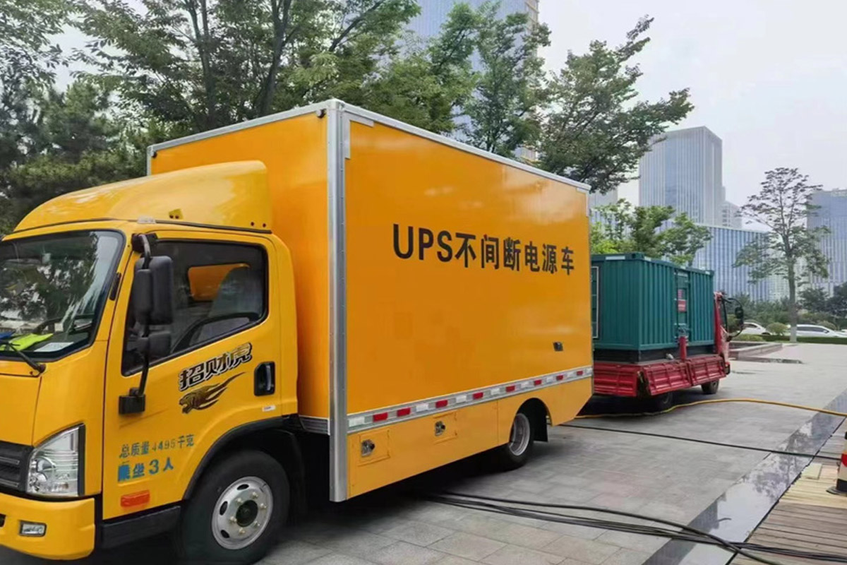 龙港发电机租赁施工现场