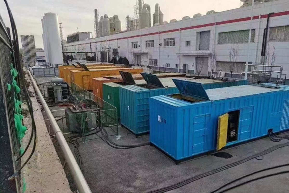 龙港发电机租赁施工现场